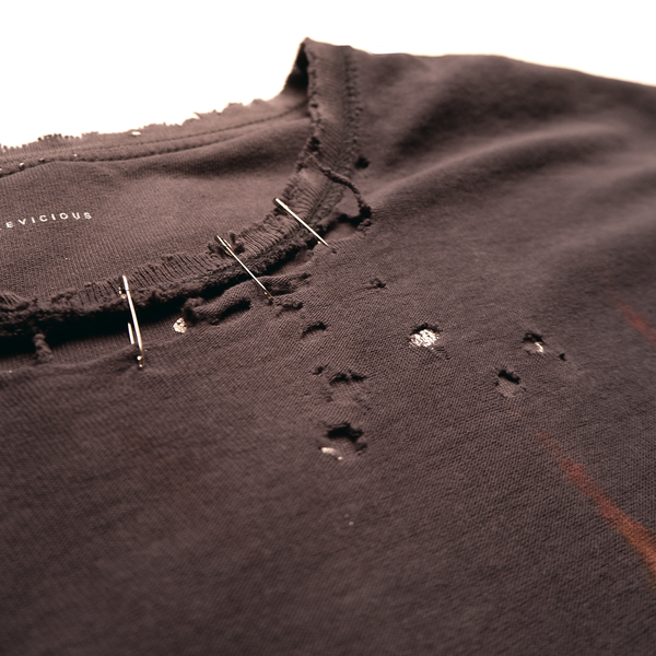 Thrashed Wu Tee (1of1)