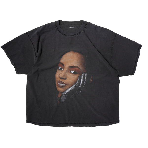 Kiss of Life tee (1of1)