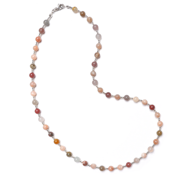 Moon necklace (1of1)